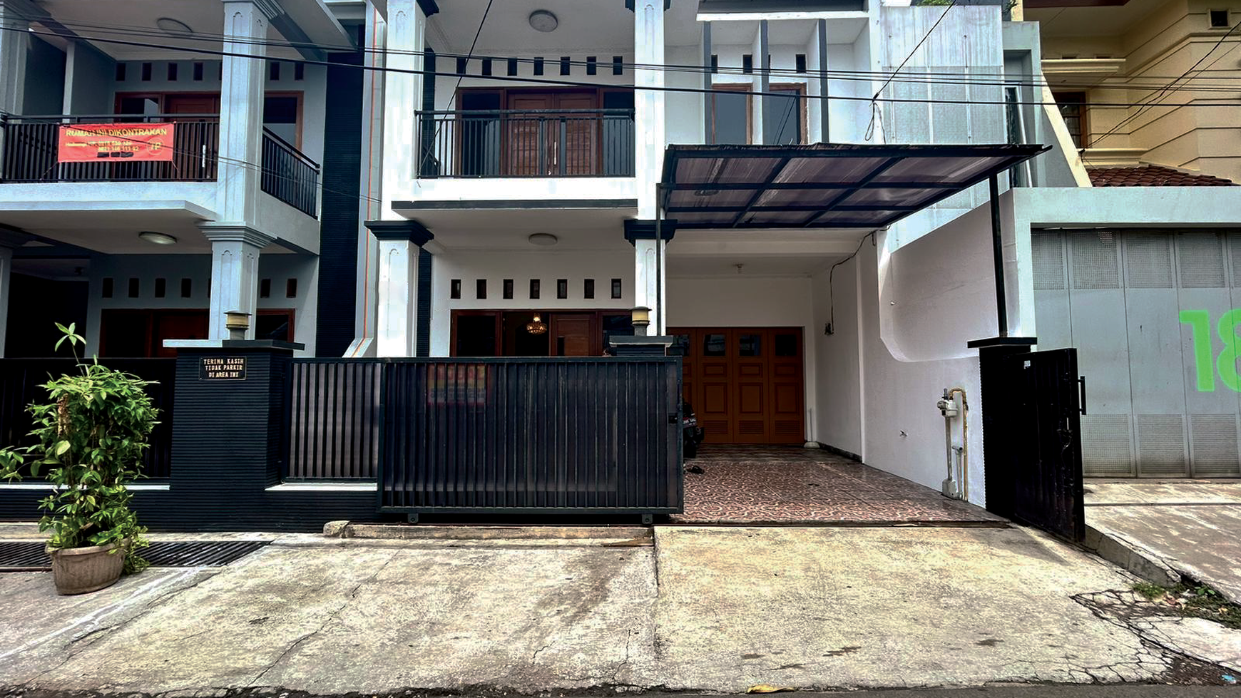 Rumah Hitung Tanah Area Cipete