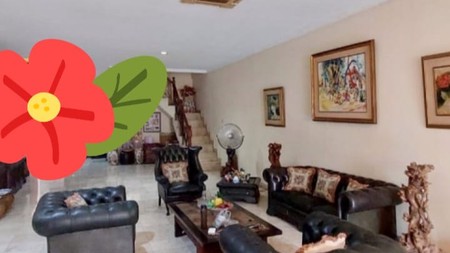 Rumah Rapi Terawat Baik dan Strategis @Pondok Indah