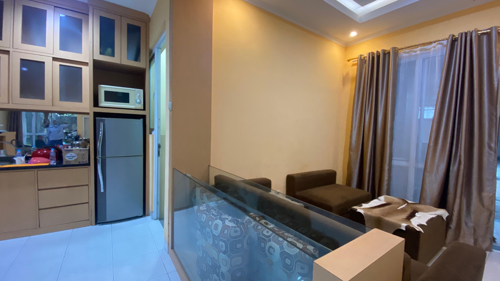 RUMAH HOEK HALAMAN LUAS SIAP HUNI DI KOTA WISATA CIBUBUR