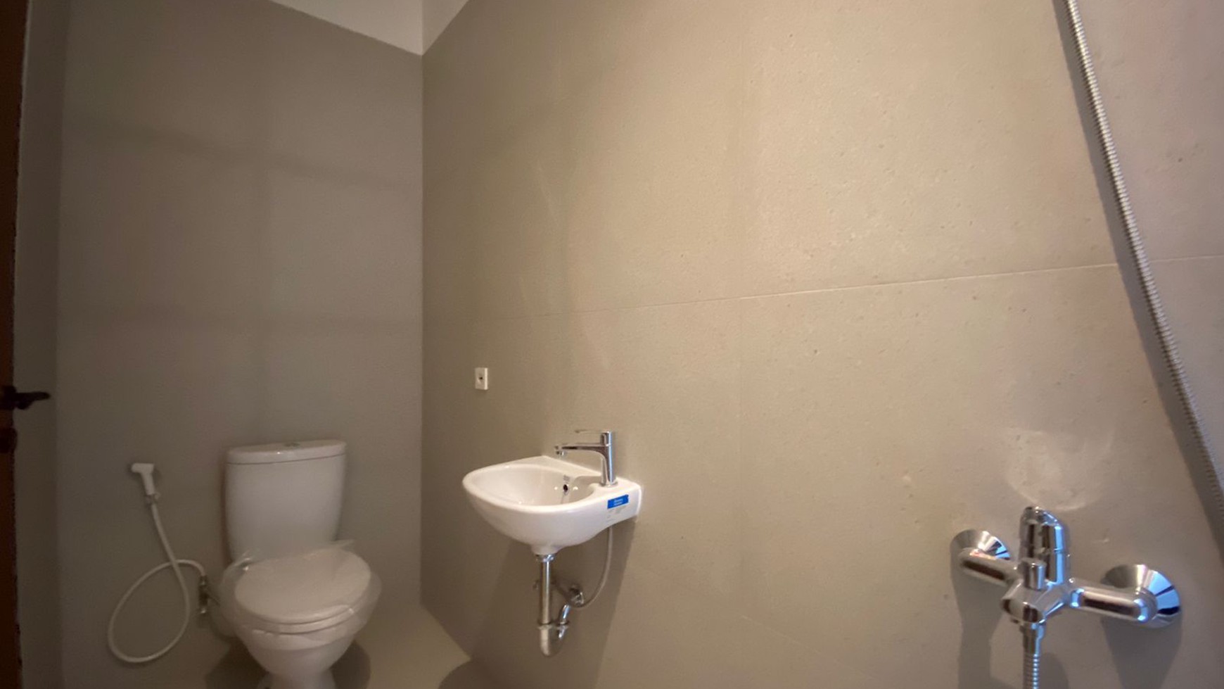 Cinere Megapolitan Dekat Pintu Tol Depok Antasari