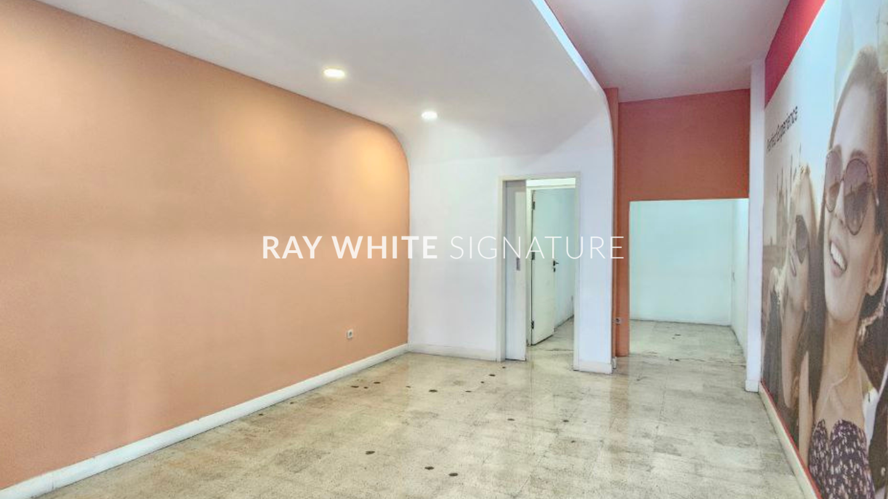 Dijual Ruko Ex Travel Agency, Lokasi di Jl Suryopranoto cocok untuk kantor