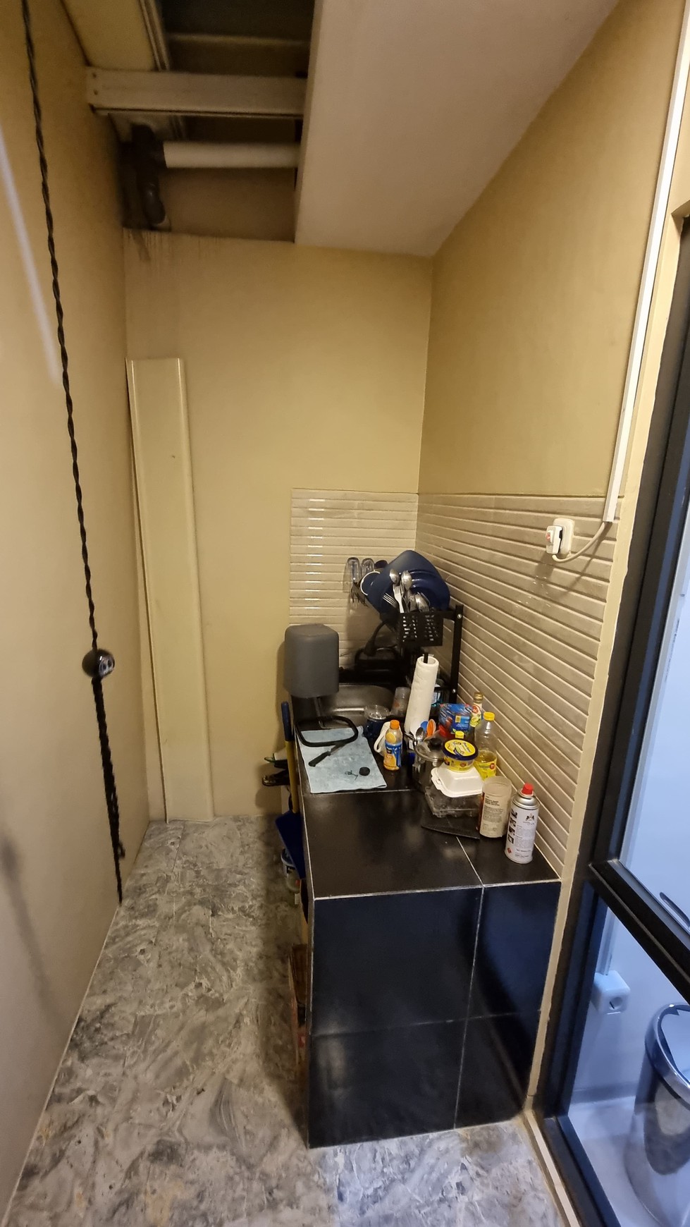 Rumah minimalis, Cantik siap huni dalam cluster keamanan 24 jam di Cisauk