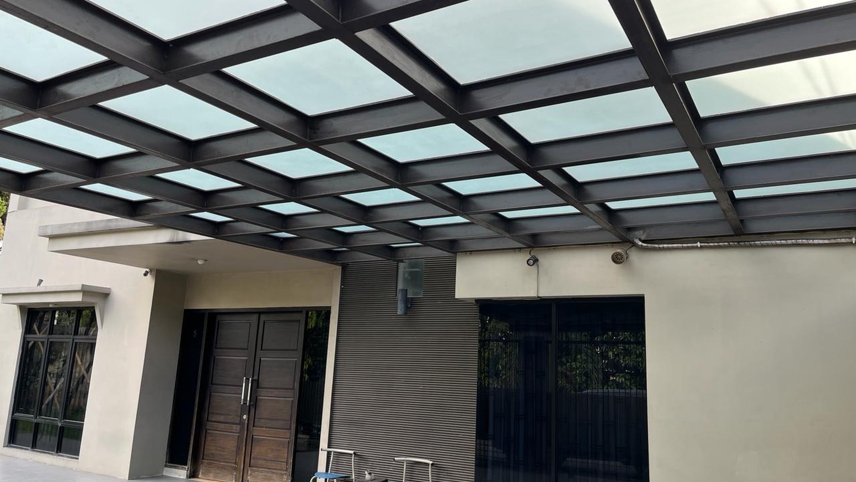 bisa untuk Usaha rumah Griya loka jalan lavionda bsd city tangerang banten jual BU rumah strategis sekitaran pusat bisnis siap huni