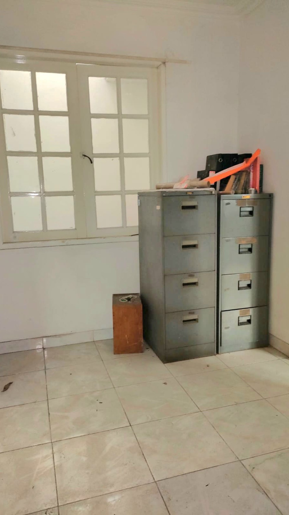 Rumah 2 Lantai di Komplek Villa Graha Hijau Cempaka Putih Ciputat Tangsel 