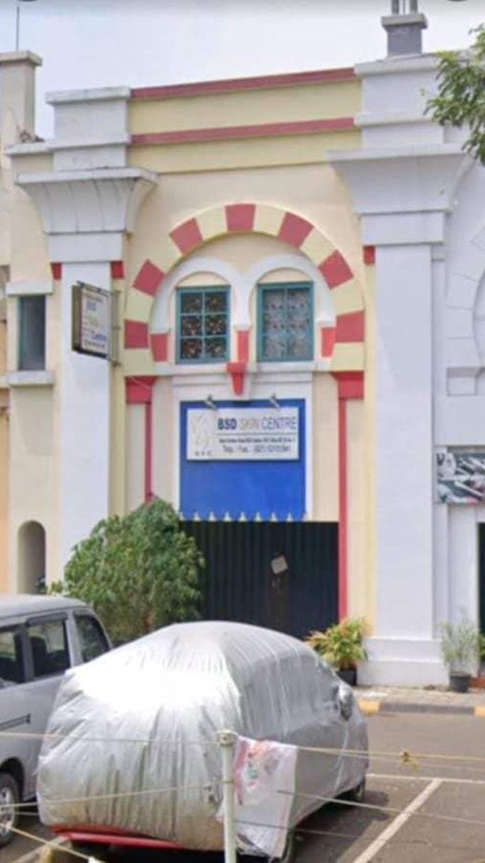 Golden road ruko bsd city jual cepat murah strategis siap huni