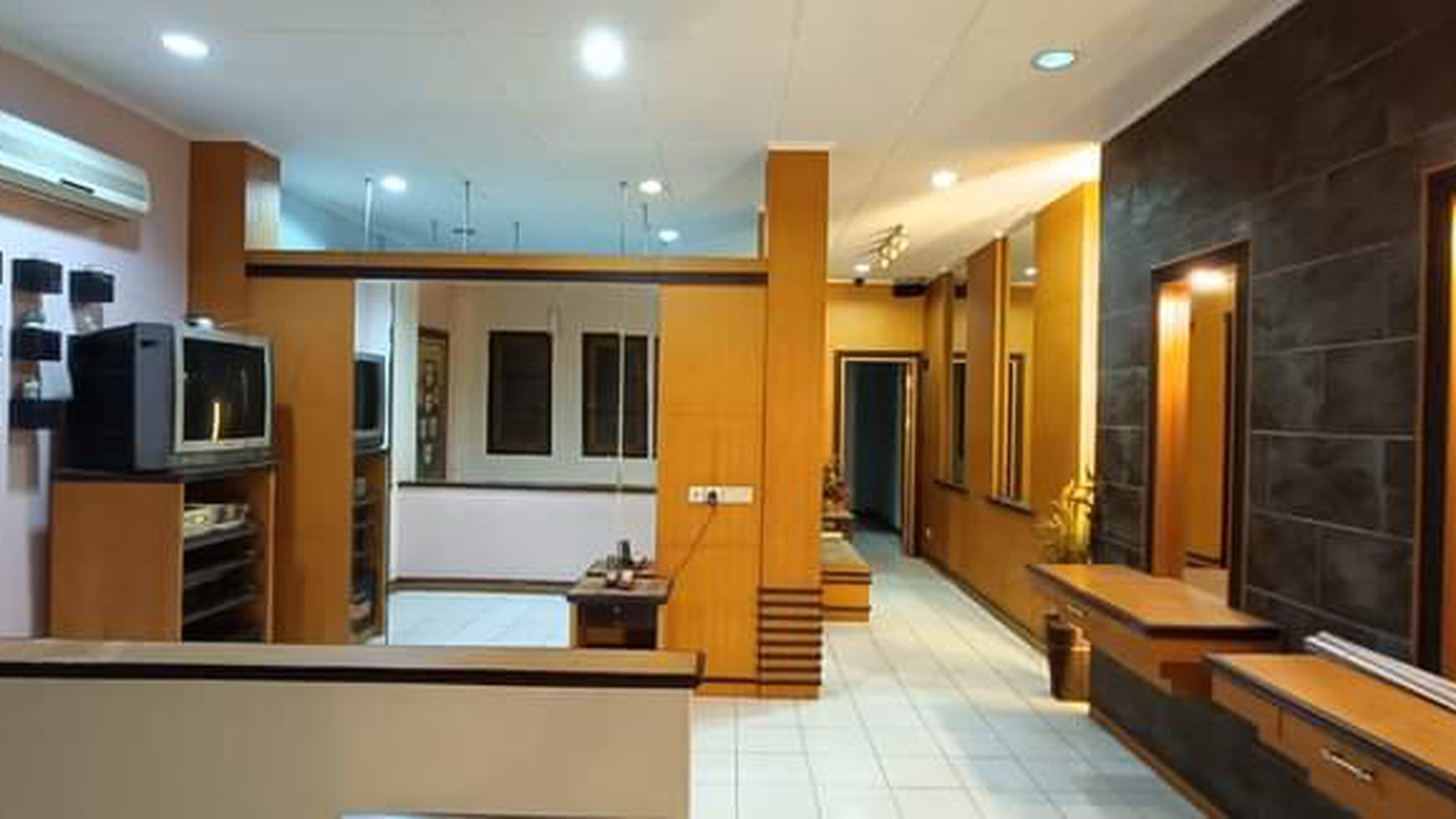 Golden road ruko bsd city jual cepat murah strategis siap huni