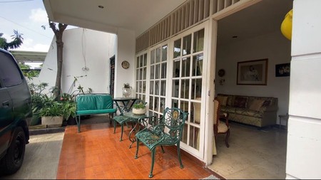 Jual Cepat Rumah 2 lantai siap Huni di Pondok Indah Jakarta Selatan