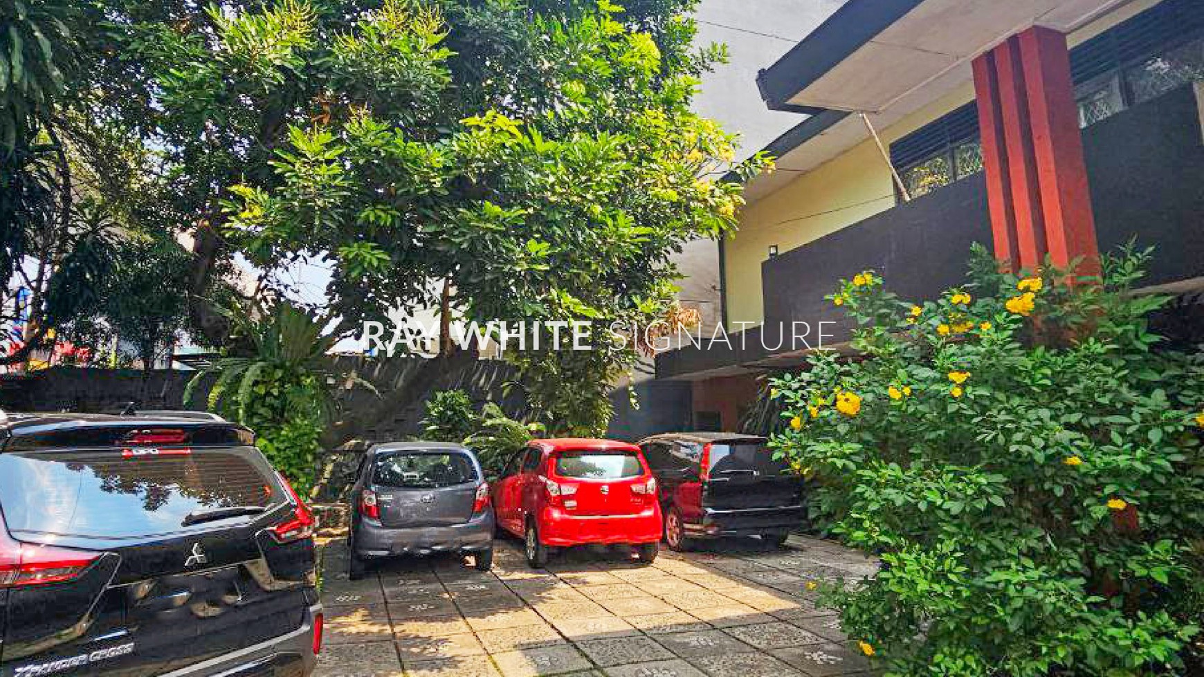 Rumah Hitung Tanah Area Cipete