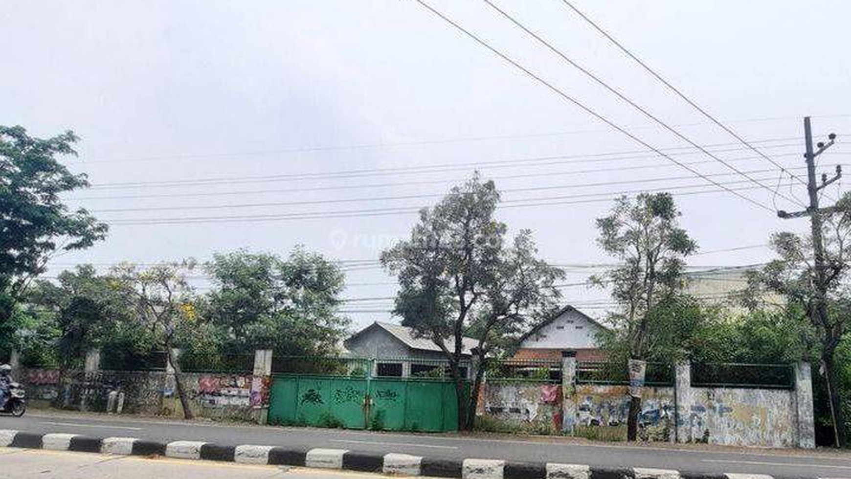 Rumah Hitung Tanah Area Cipete