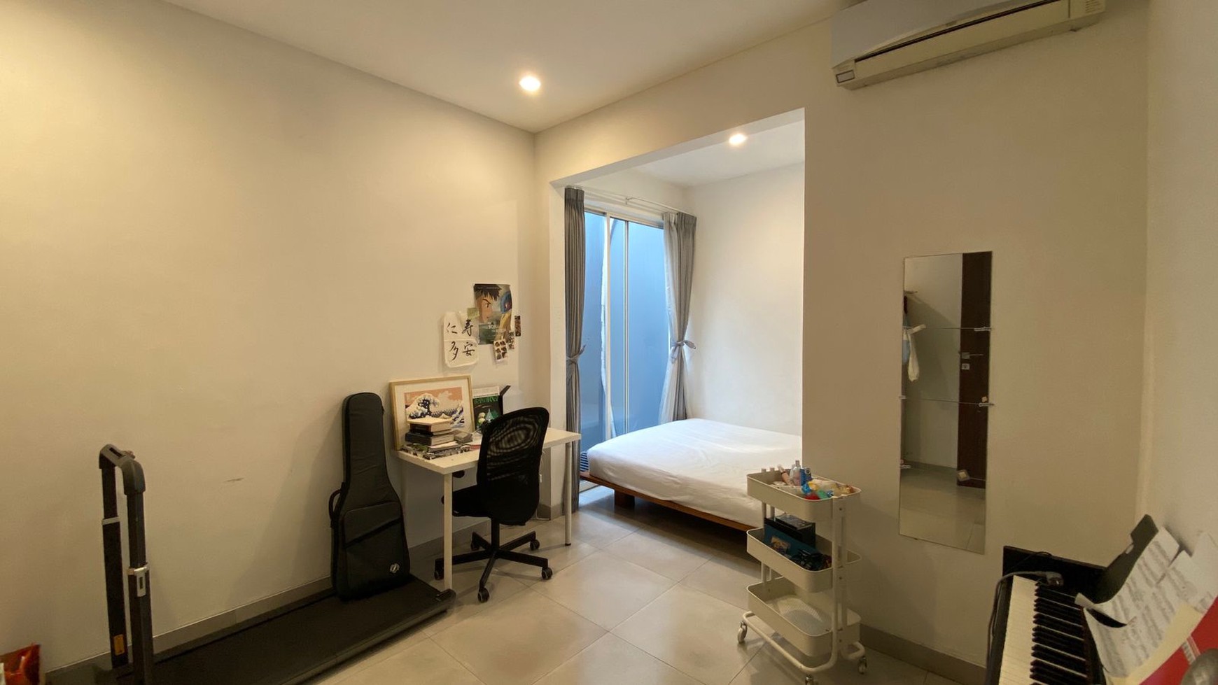 Rumah Hitung Tanah Area Cipete