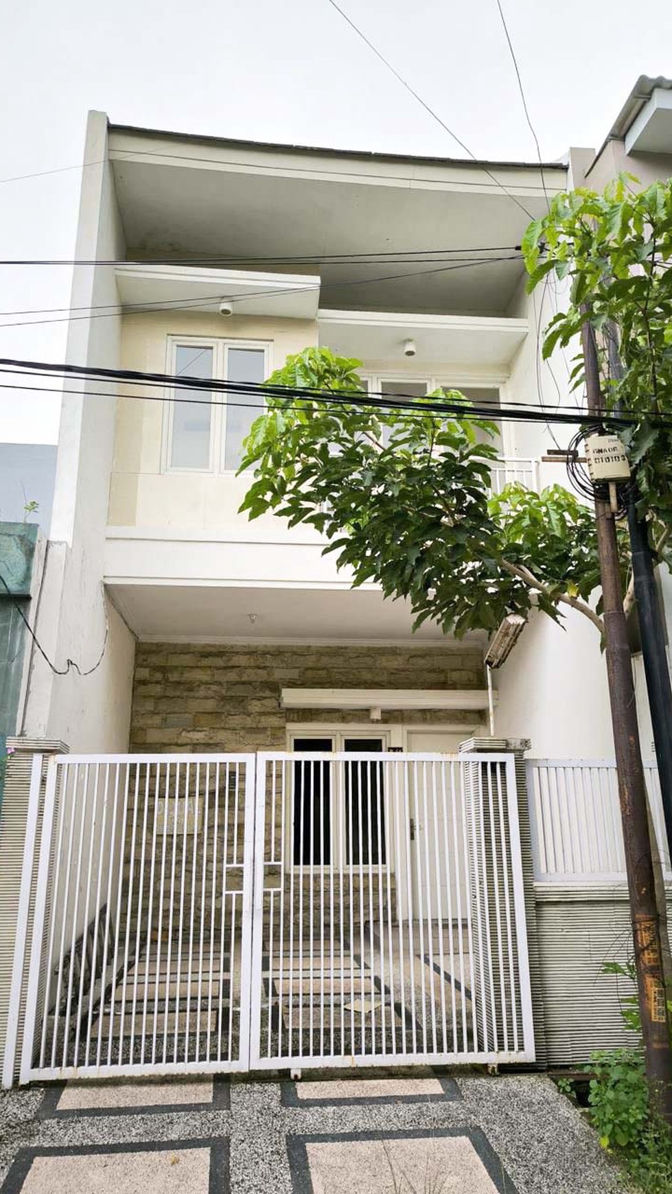 Rumah Hitung Tanah Area Cipete