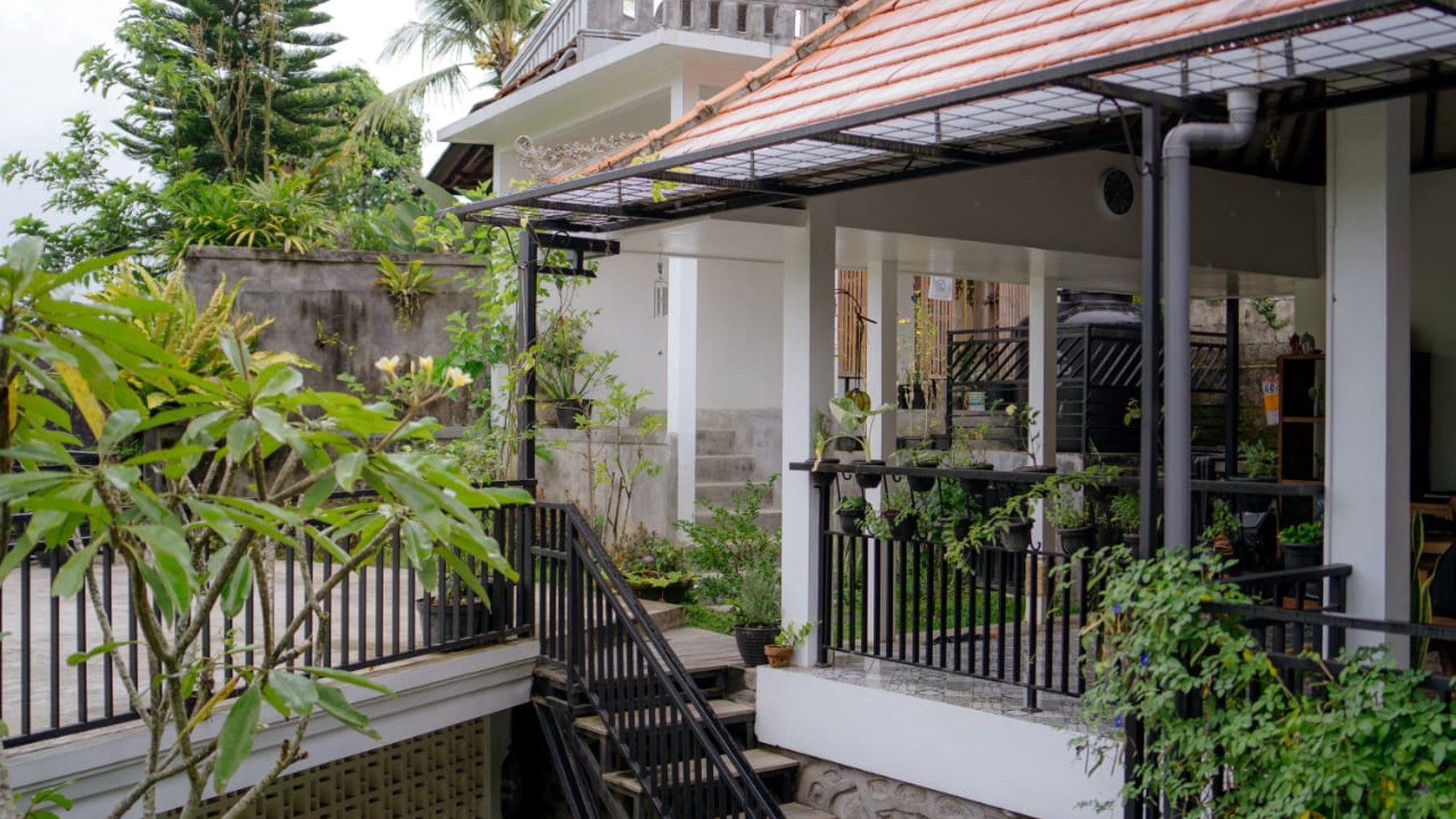 For Sale Freehold Villa at Ubud in Quiet Area and Jungle View 