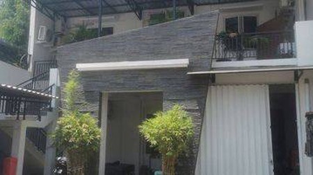 RS02 Jl. Dijual rumah Cempaka Surabaya Pusat