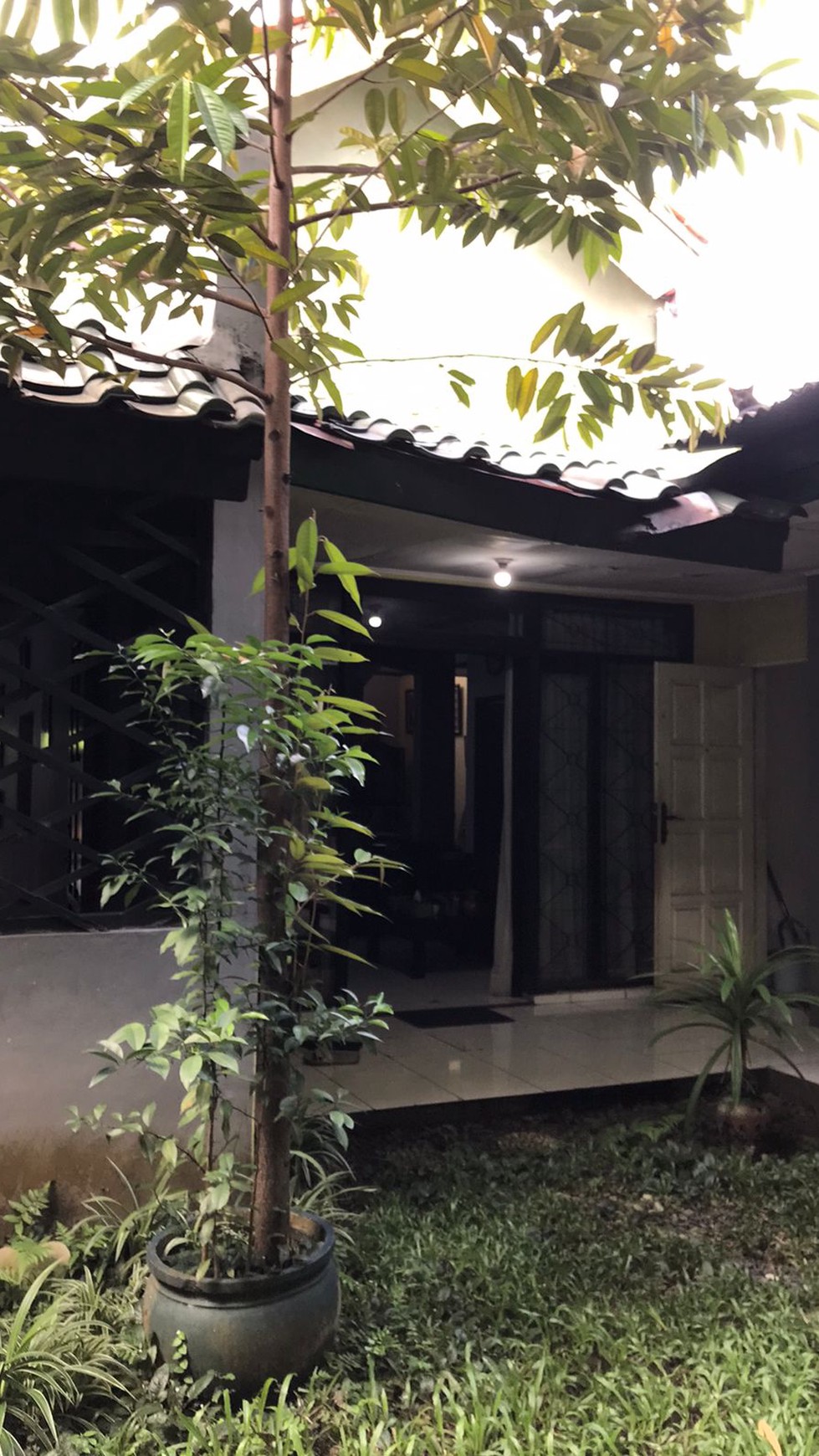  Rumah 2 lantai cibubur harjamukti 