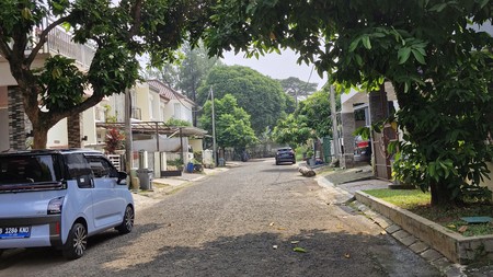 Rumah Lebak Bulus  Tidak jauh dari RS Fatmawati, Jakarta Selatan 