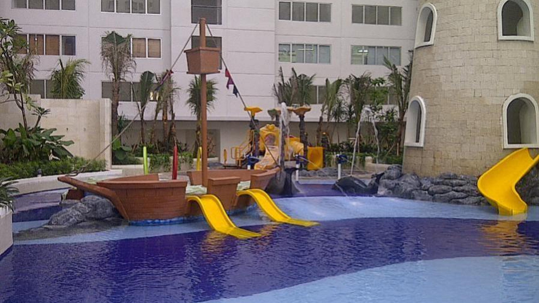 Apartemen Bassura City, Lantai 9, Furnished, View Lepas