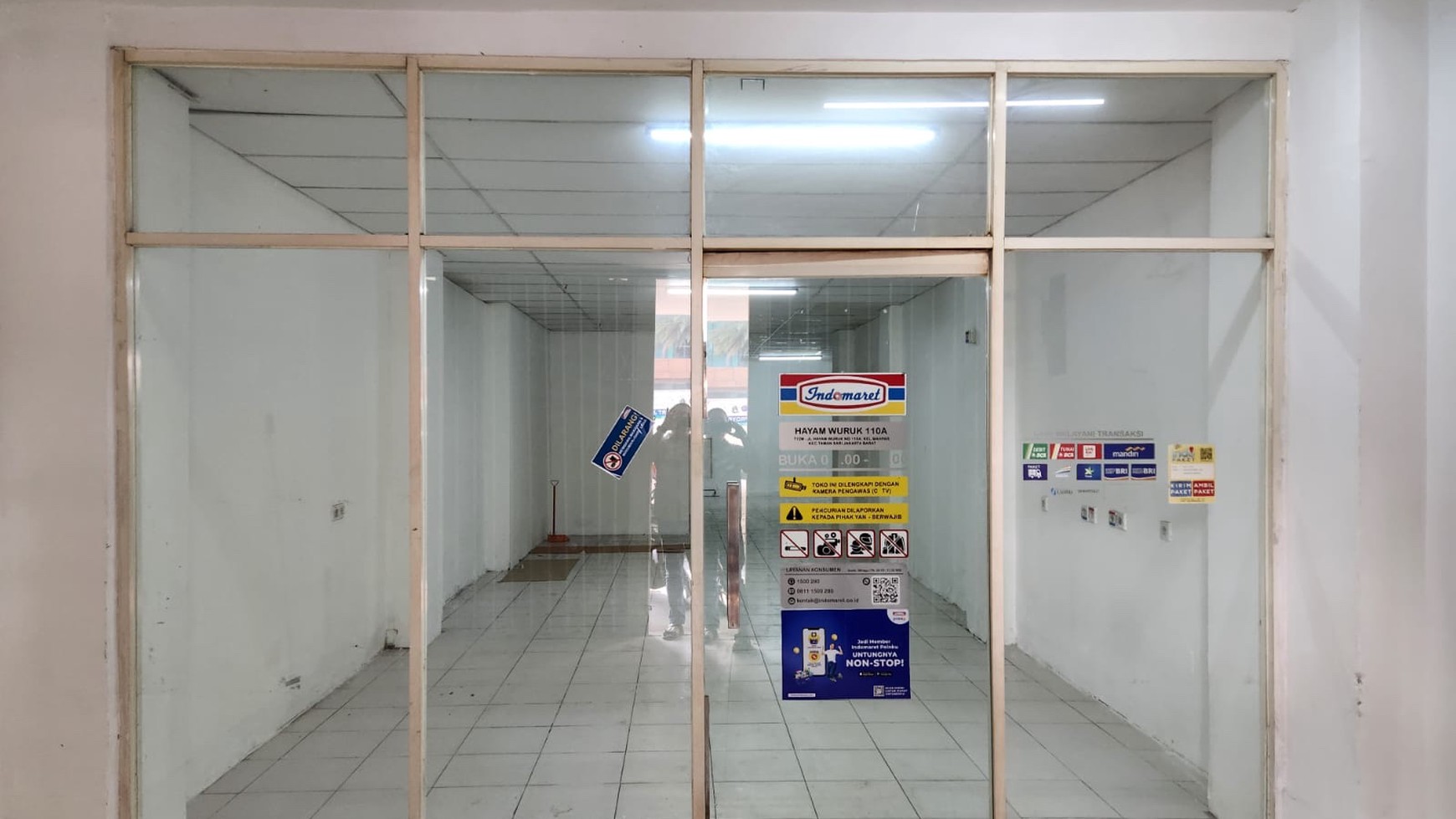 Disewakan Ruko Ex Indomaret Lokasi Strategis Pinggir Jalan Raya Di Hayam Wuruk, Jakarta Pusat