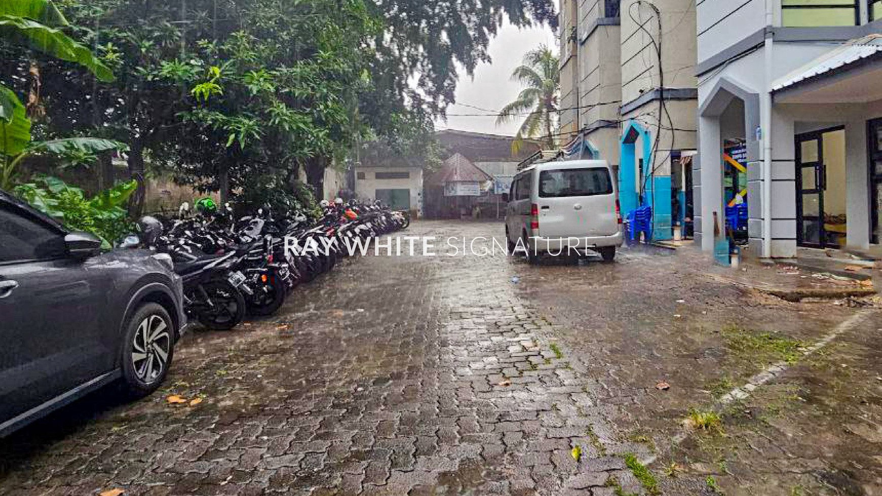 Dijual Ruko Gandeng 4 Lantai di Tiara Buncit Kemang Utara