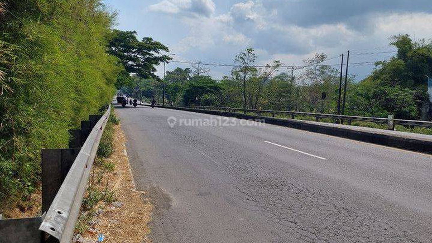 RS17. Dijual tanah nol jalan Raya Purwodadi