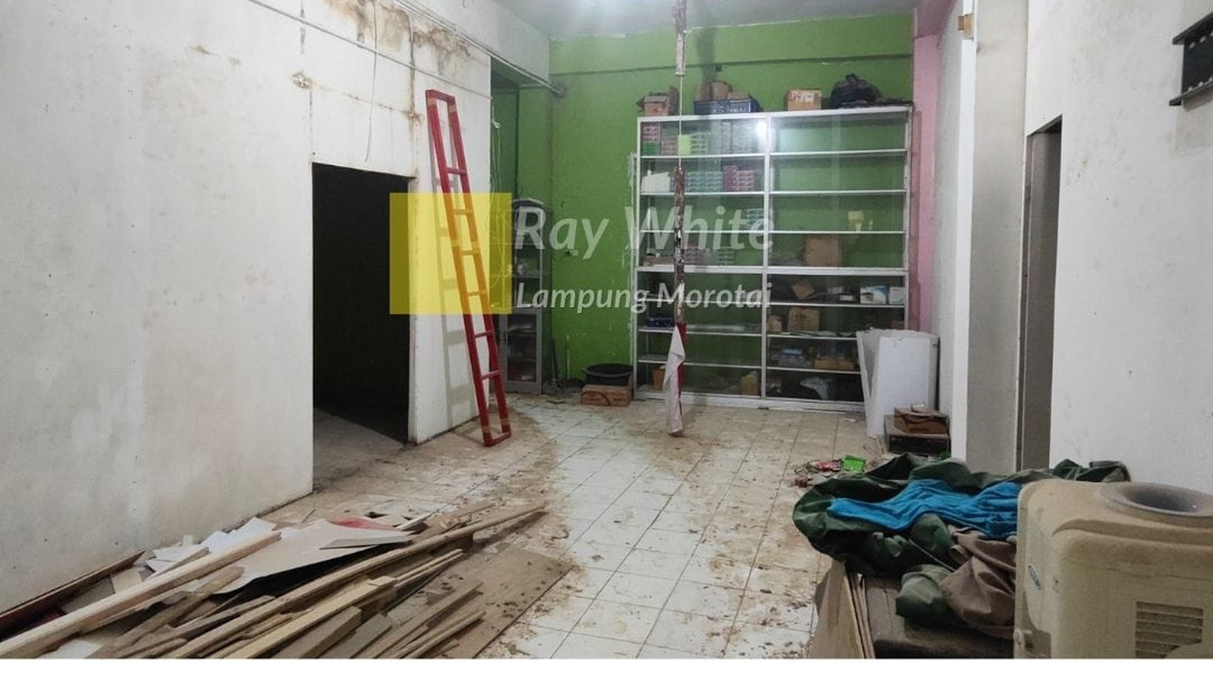 Miliki 2 Pintu Ruko 3 Tingkat 