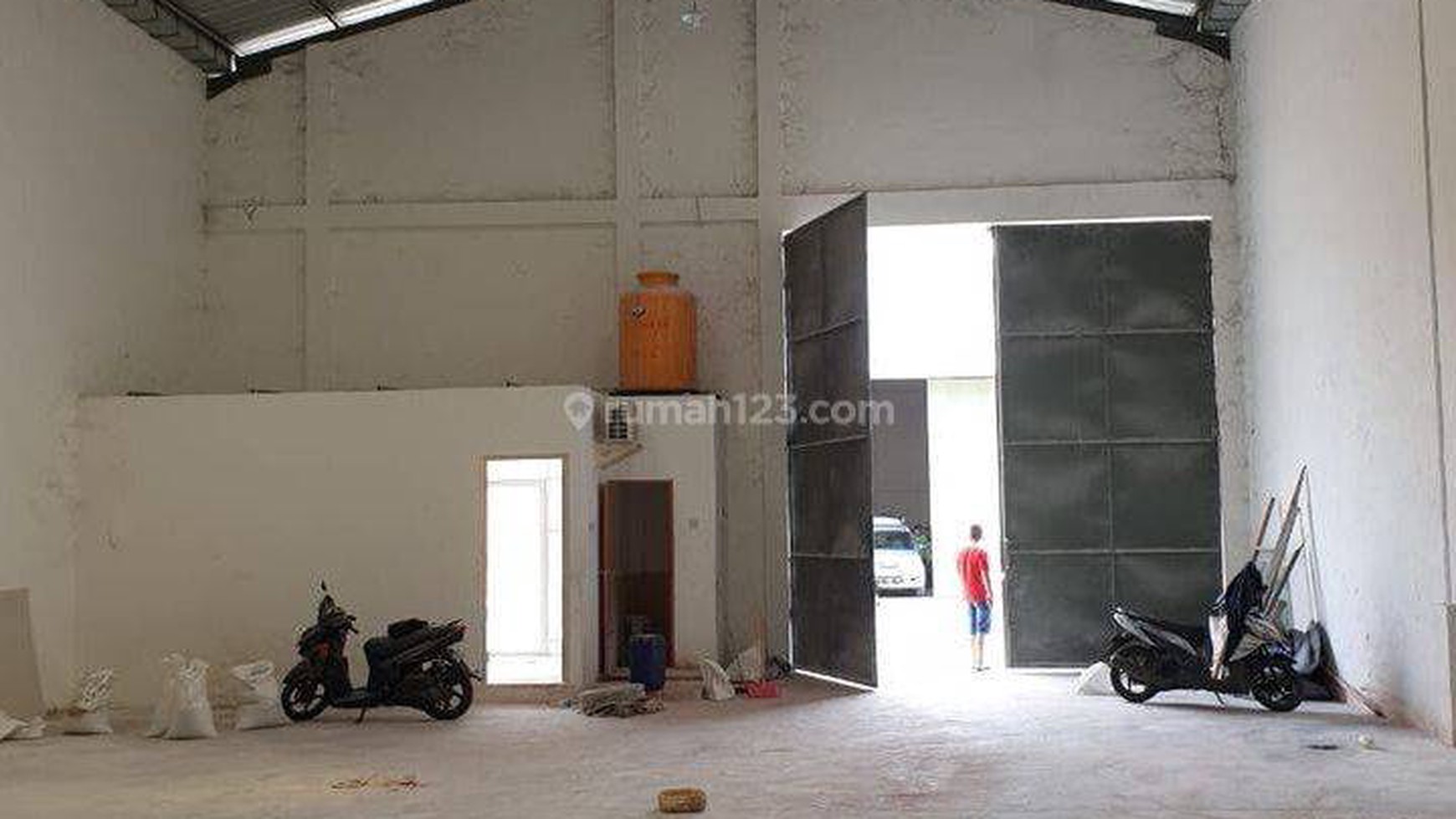 RS39. Dijual Gudang Murah di Pergudangan Bumi Benowo Surabaya Barat