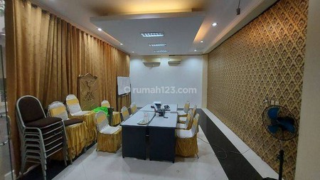 RS40. Dijual Hotel tengah kota dekat jalan Darmo dr Soetomo Kartini