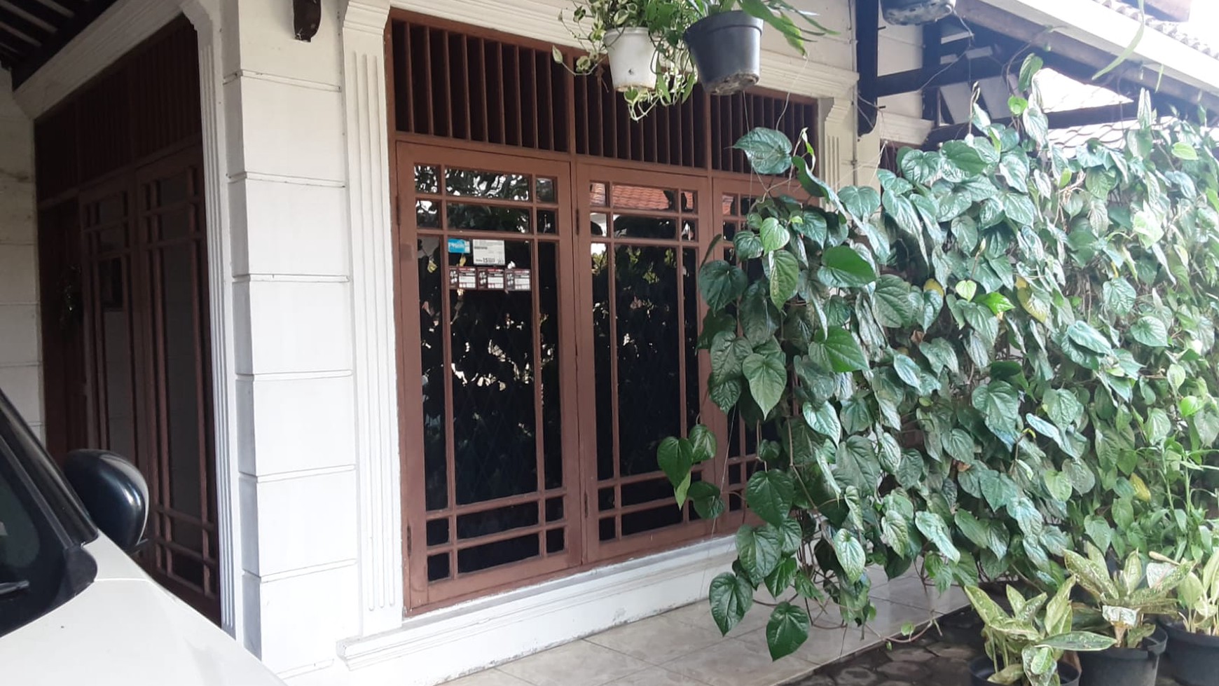 Dijual Rumah Asri Komp IKIP Duren Sawit  Jakarta Timur