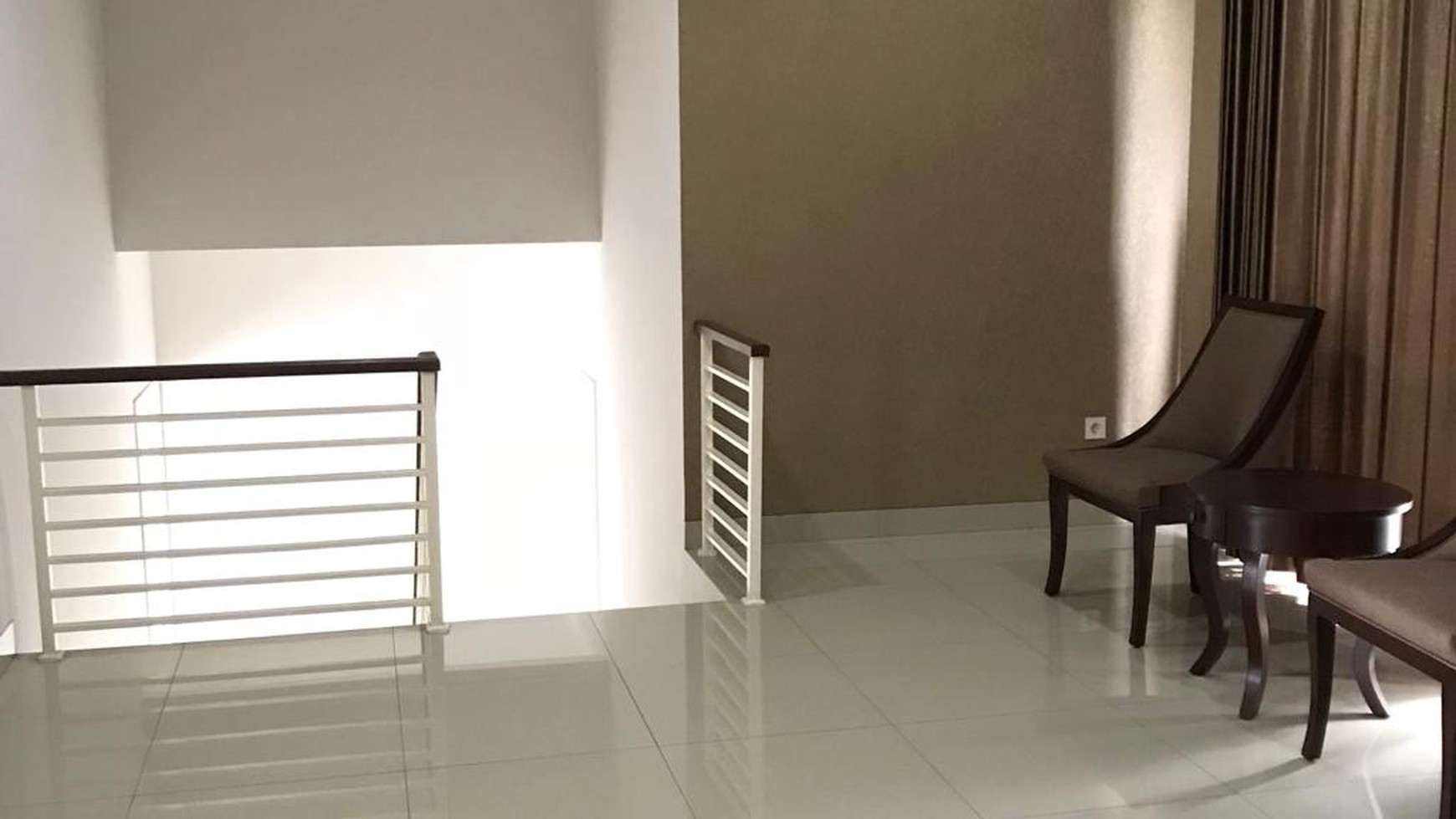 Dijual SEGERA Rumah Bagus Di Kebayoran Garden Bintaro Jaya Sektor 7, Tangerang Selatan