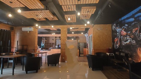 Ruko Strategis persatu Lantai Cocok untuk Resto di Bintaro