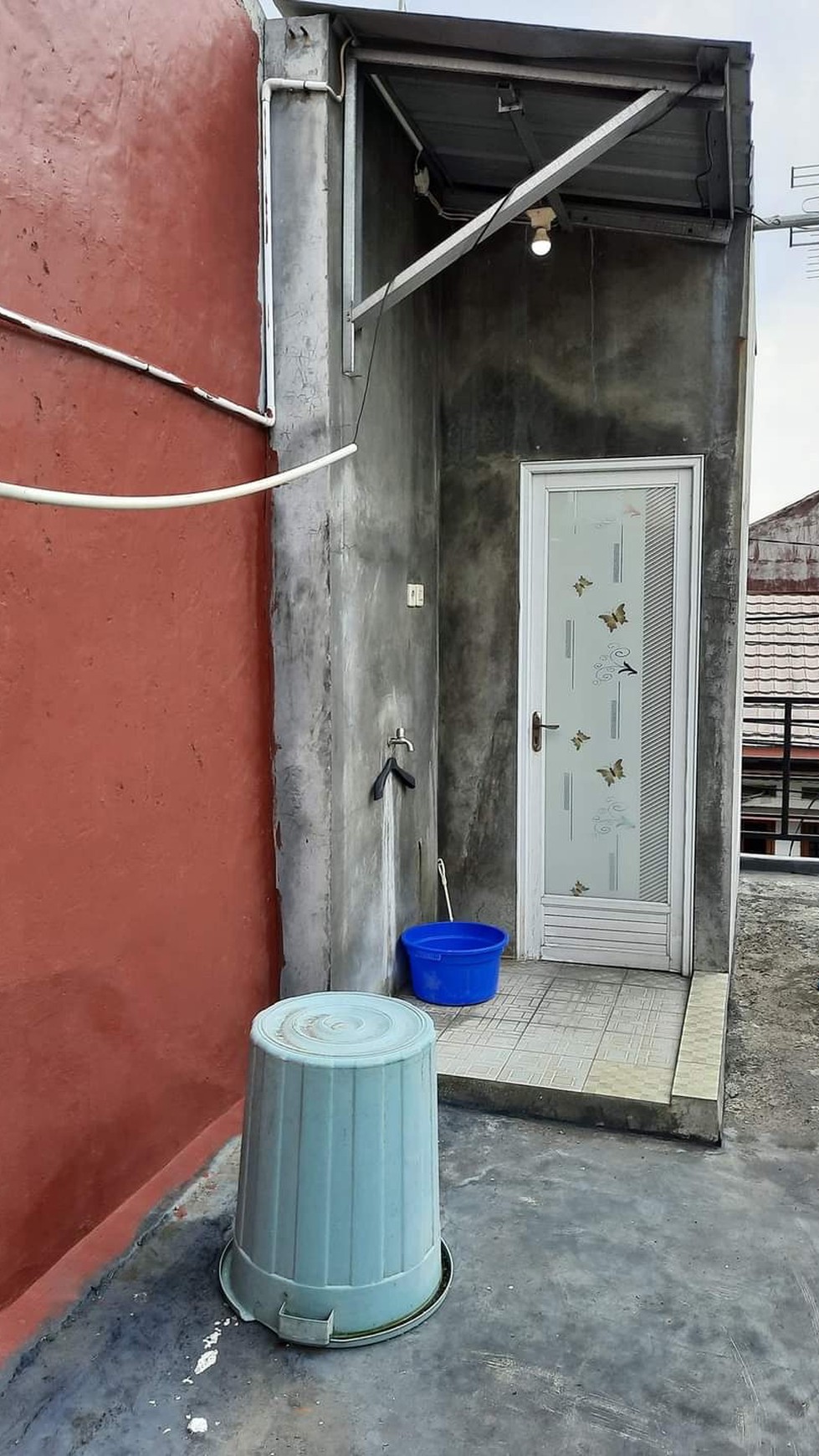 Rumah Hitung Tanah Area Cipete