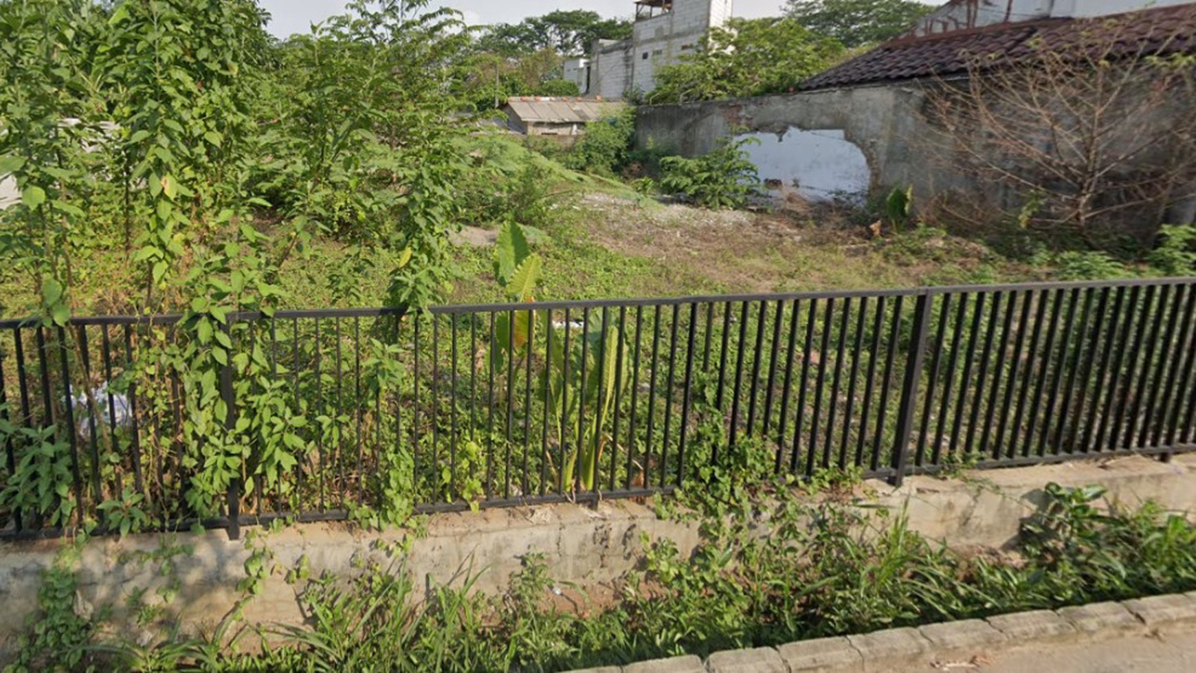 Rumah Hitung Tanah Area Cipete