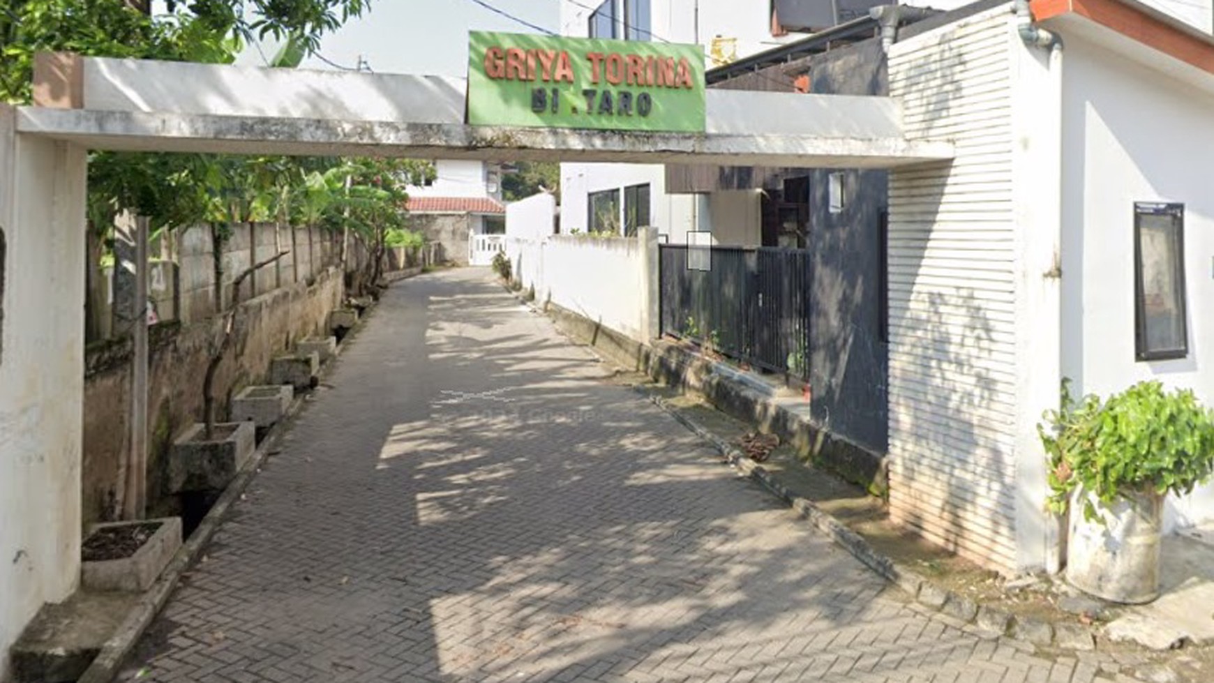 Rumah Hitung Tanah Area Cipete