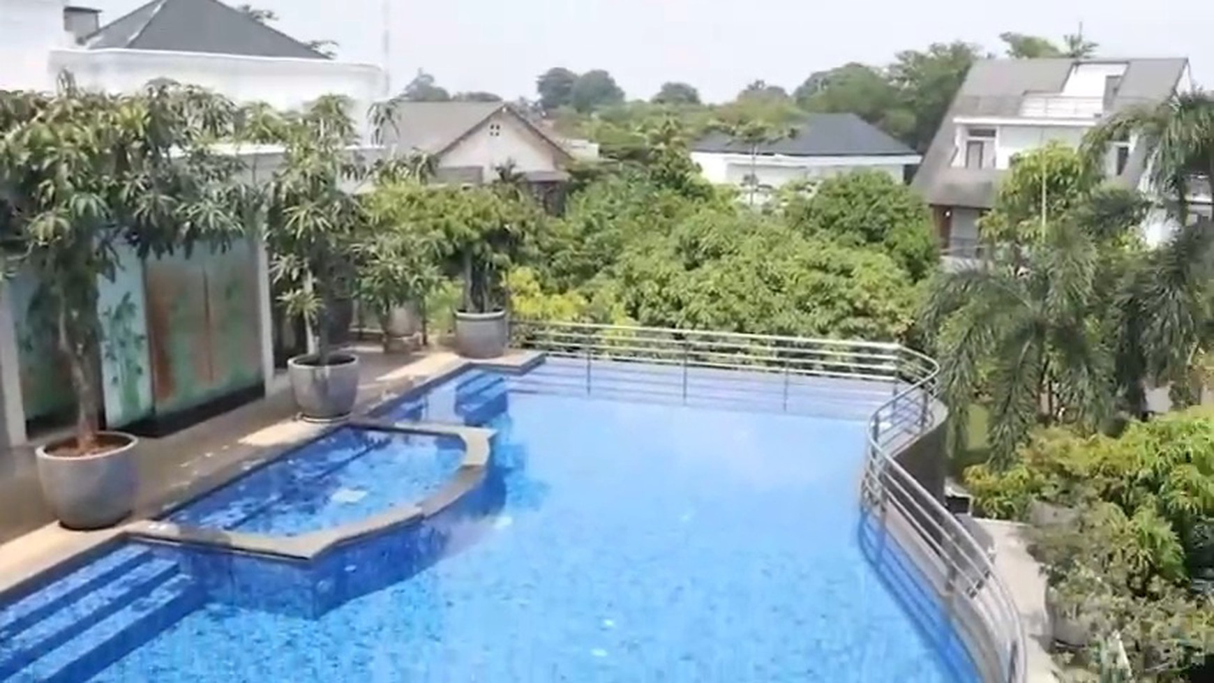 Rumah Hitung Tanah Area Cipete