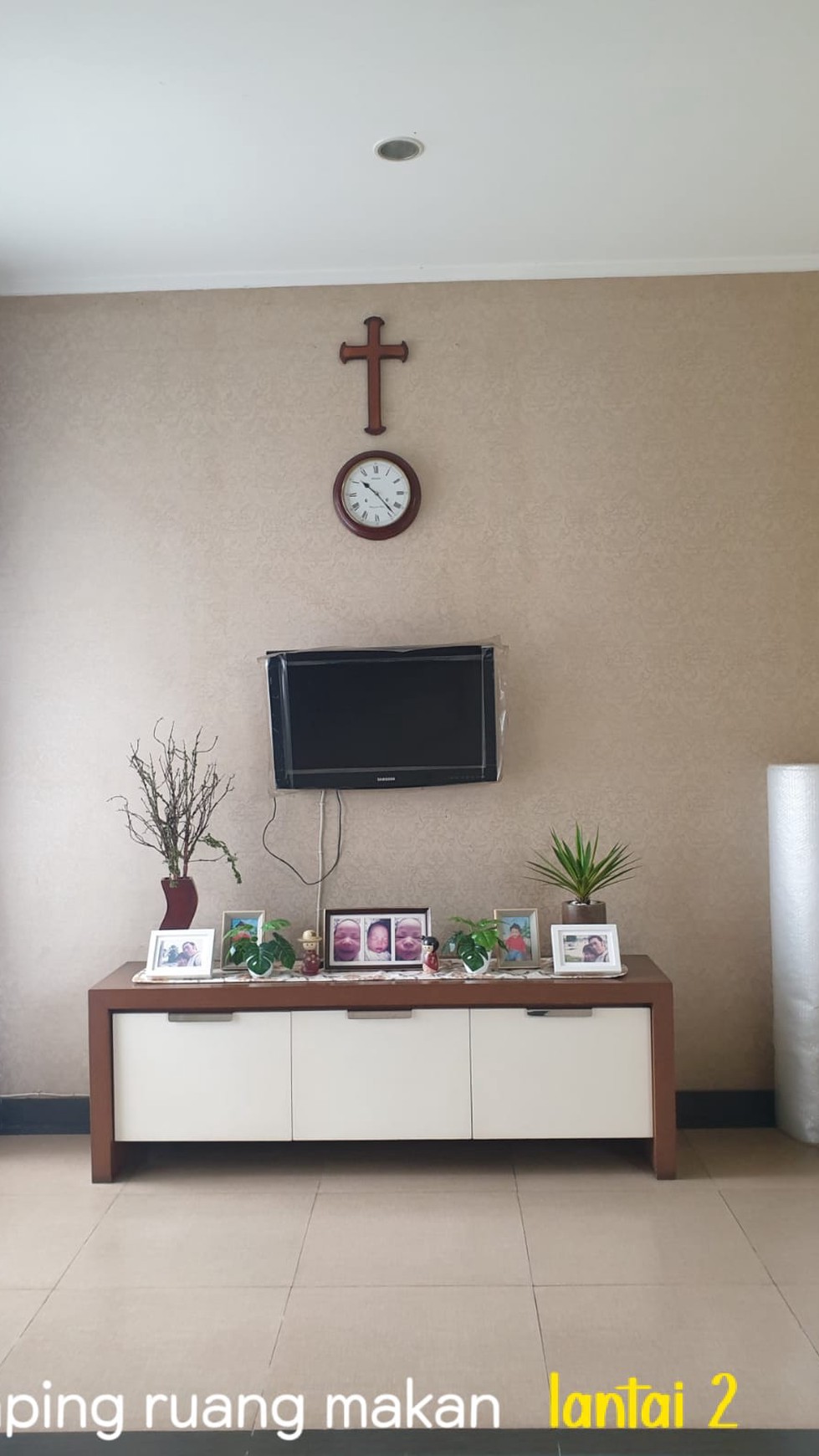 Rumah Hitung Tanah Area Cipete