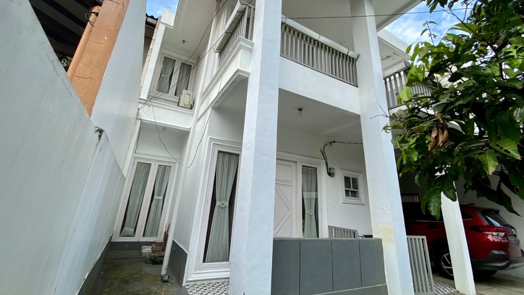 Rumah Hitung Tanah Area Cipete