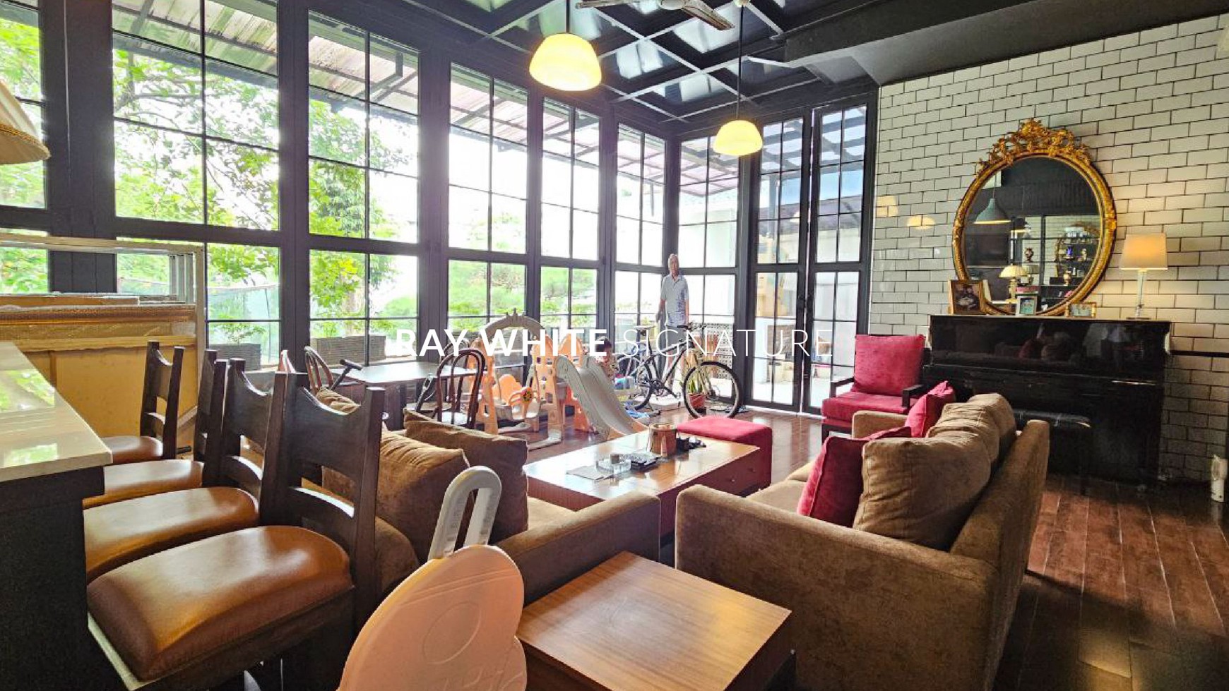 Rumah Hitung Tanah Area Cipete