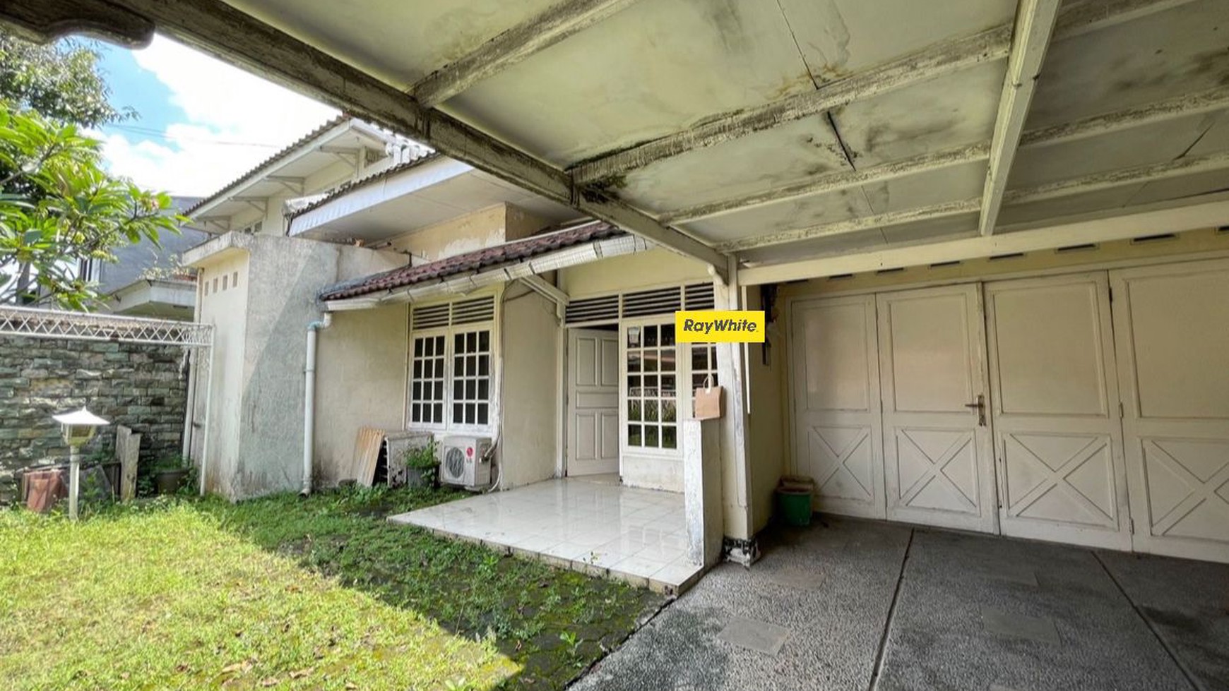 Rumah Hitung Tanah Area Cipete