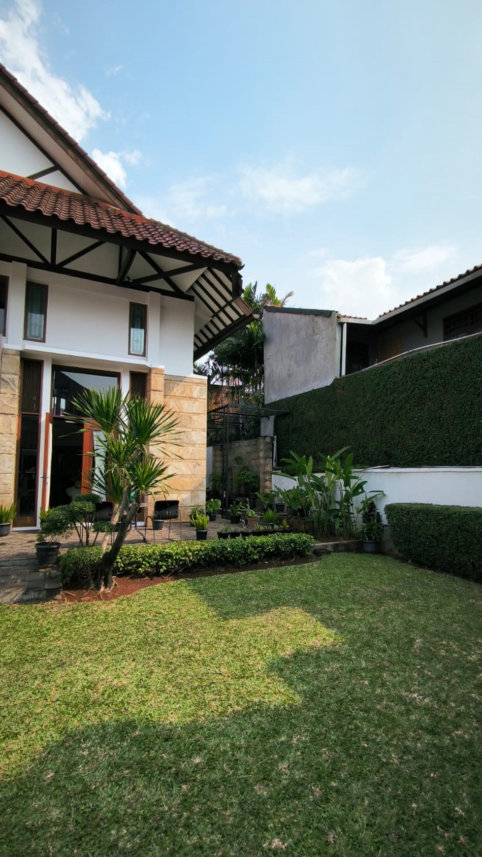 RUMAH DIJUAL JALAN MUSYAWARAH JAKARTA BARAT