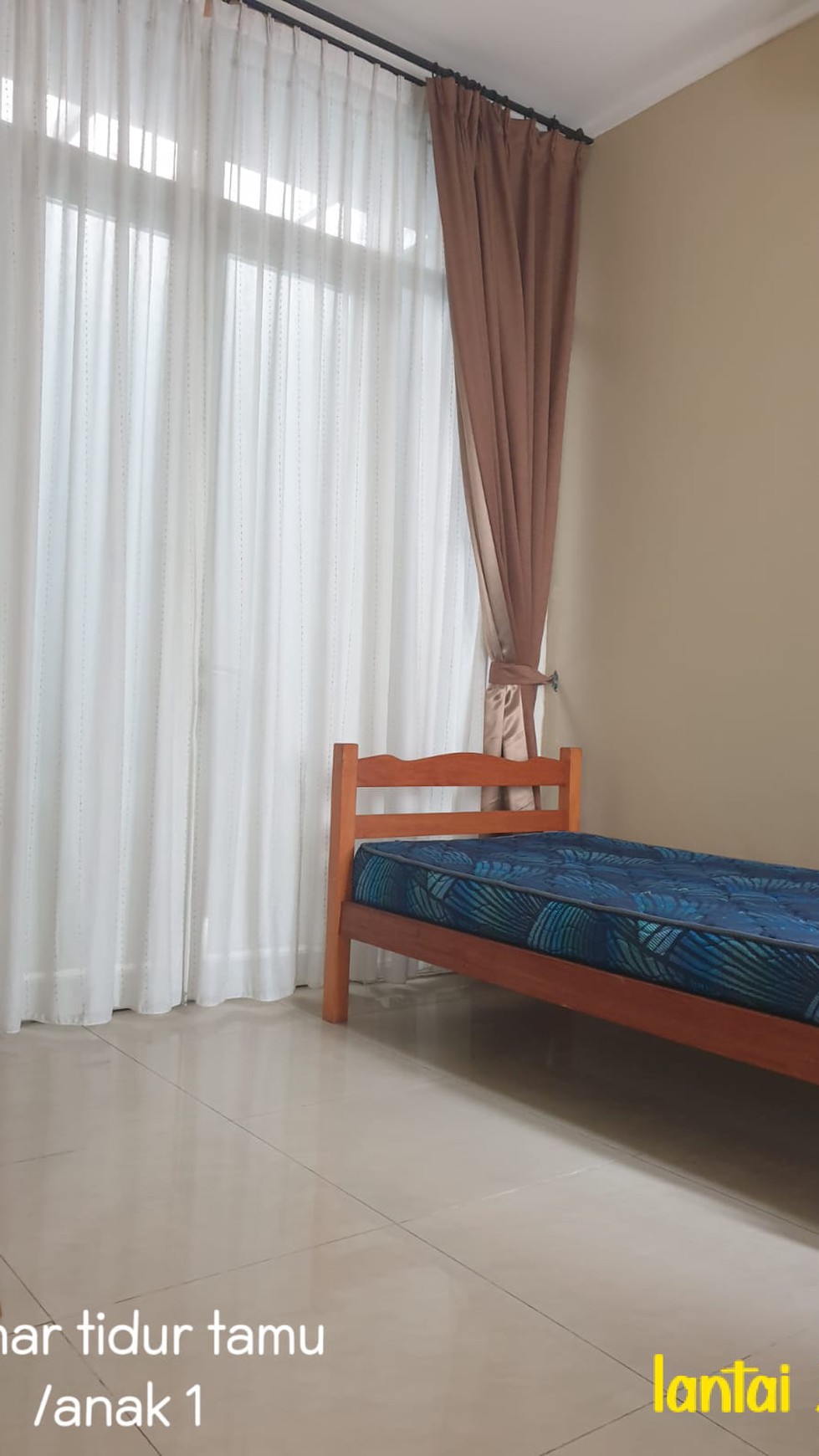 Rumah dalam Cluster Kebayoran Residencedi Bintaro sektor 7