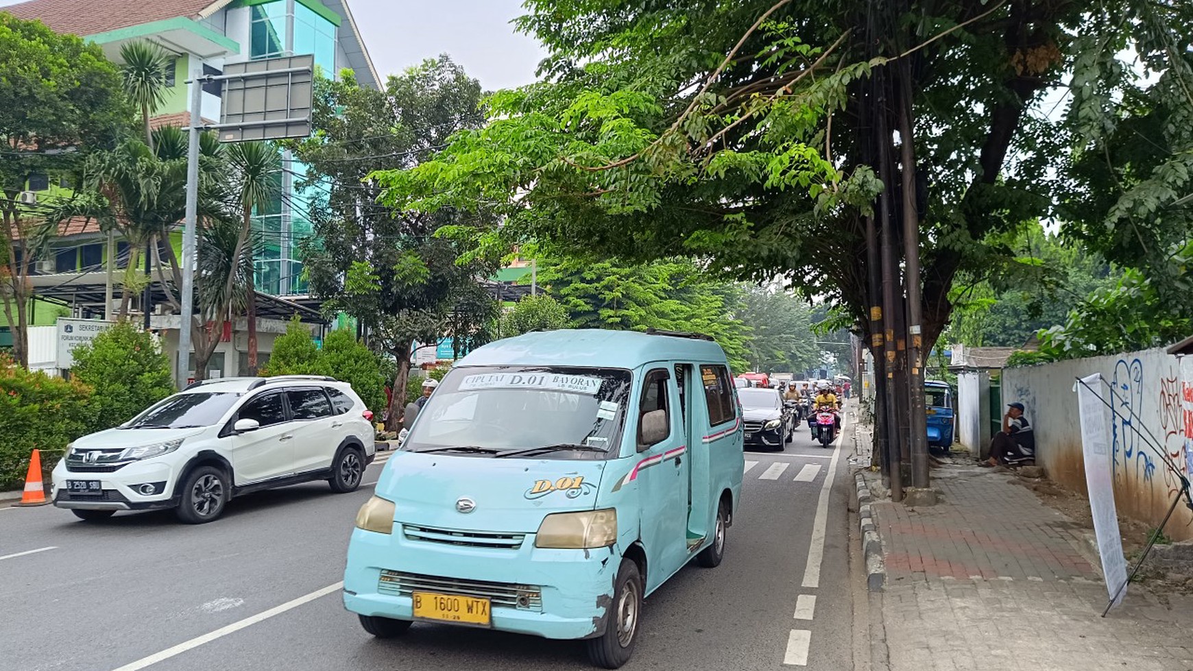 Tanah Komersil Jalan Utama Ciputat Raya