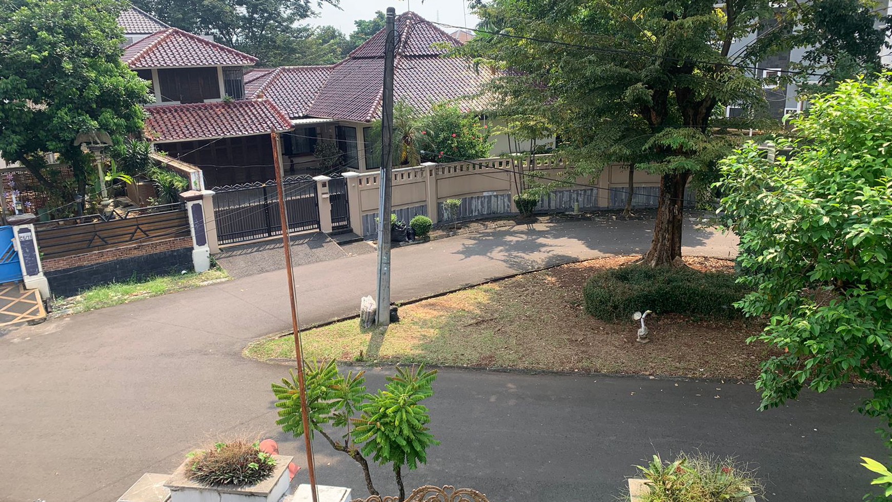 Rumah Bagus Di Jl Garuda Bintaro Jaya Sektor 1