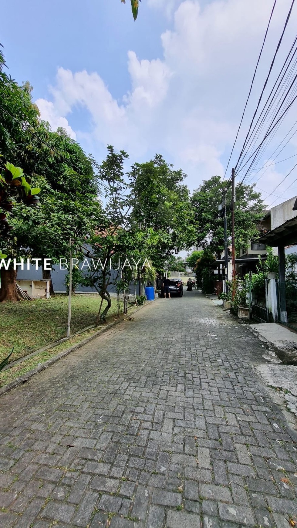 Rumah Siap Huni Dalam Kompleks Pamulang Estate