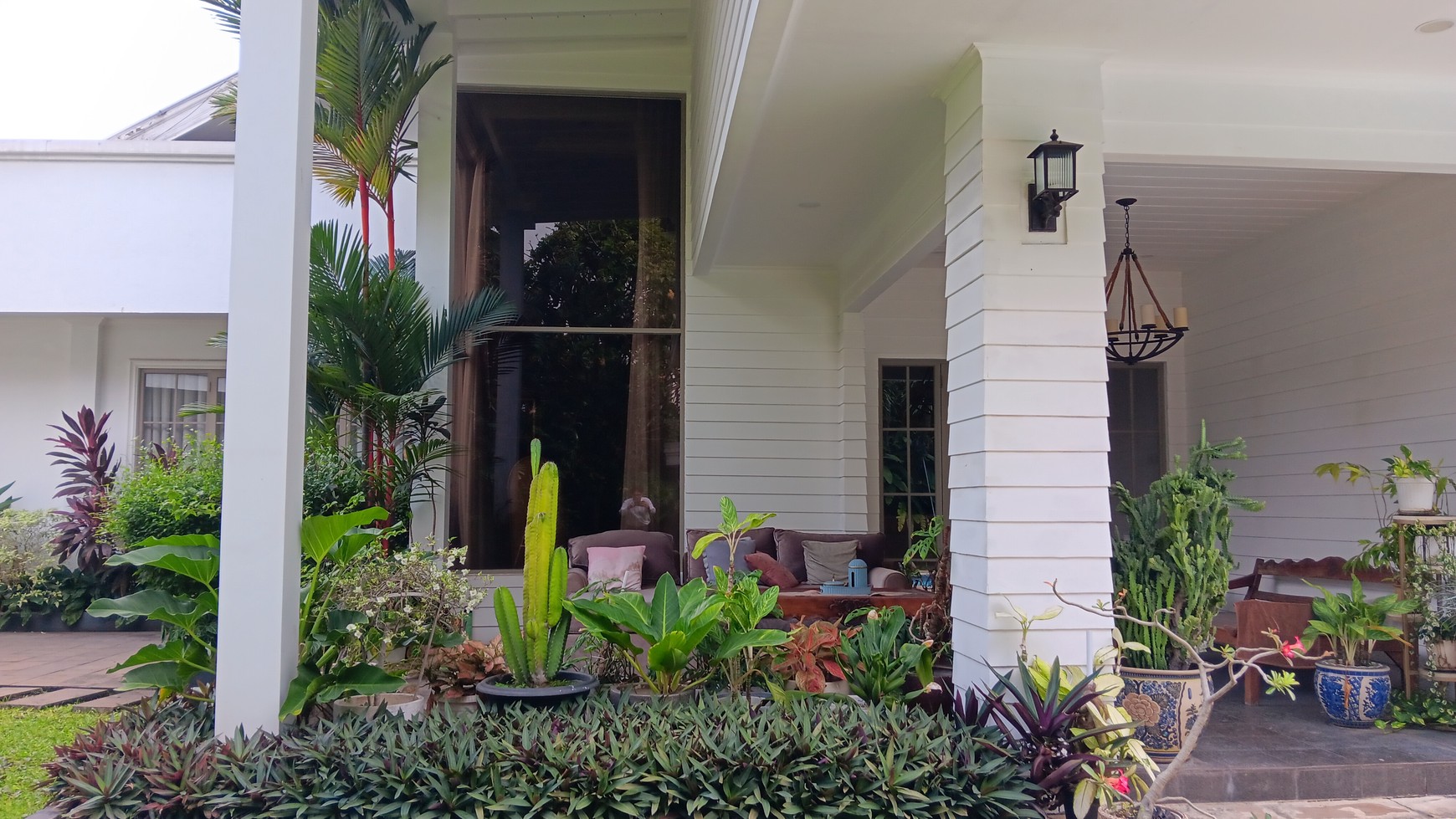 Rumah Mewah di Pejaten Barat, Jakarta Selatan