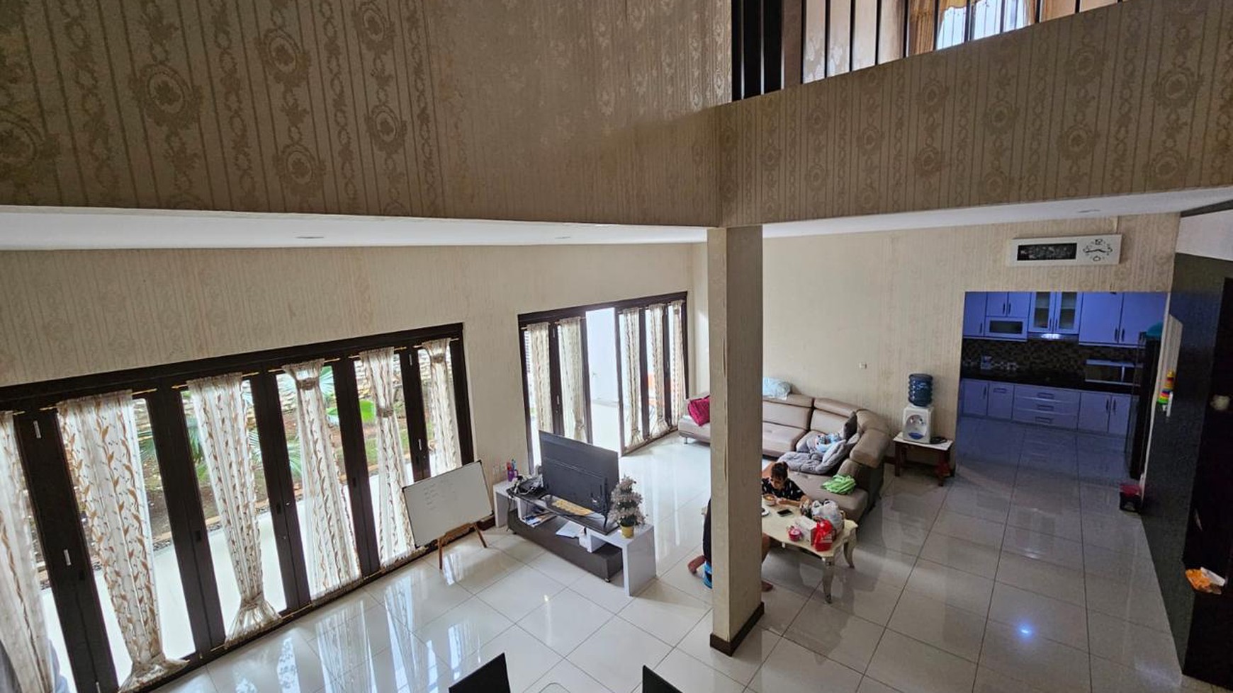 Rumah Cluster Asia Tropis, Harapan Indah Luas 300m2