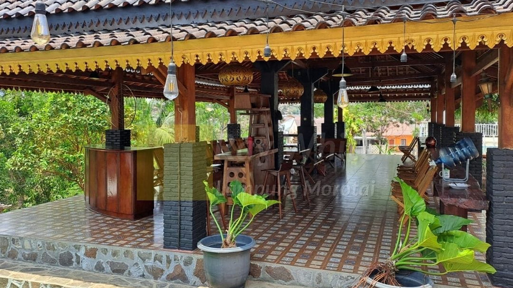 Miliki Resto dan Rumah di Hajimen