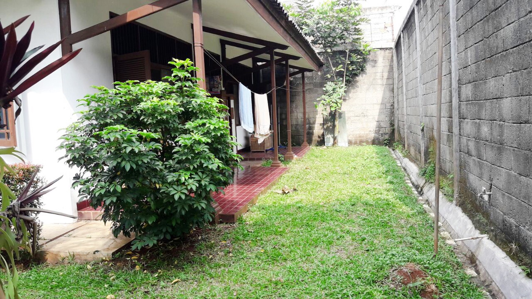 Dijual Rumah hitung tanah di Bintaro Pondok Aren