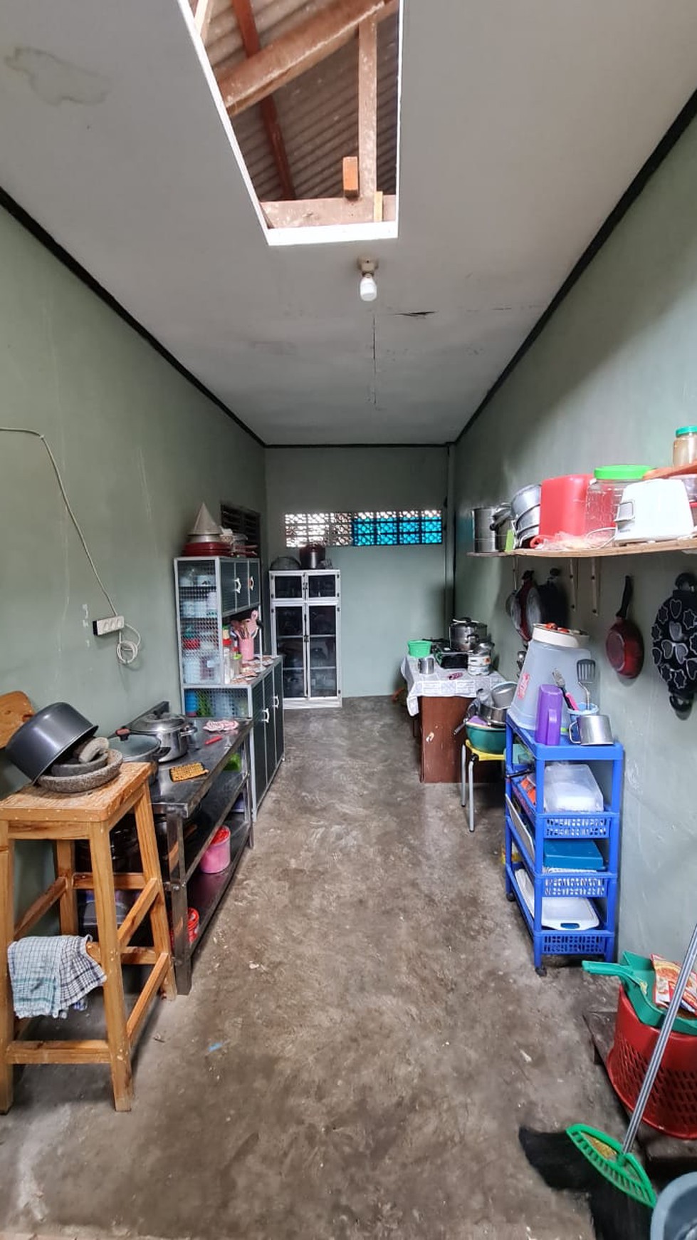 Rumah Hitung Tanah Area Cipete