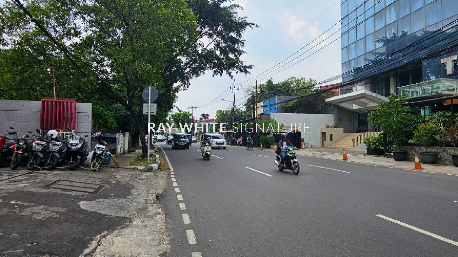 Rumah Hitung Tanah Area Cipete