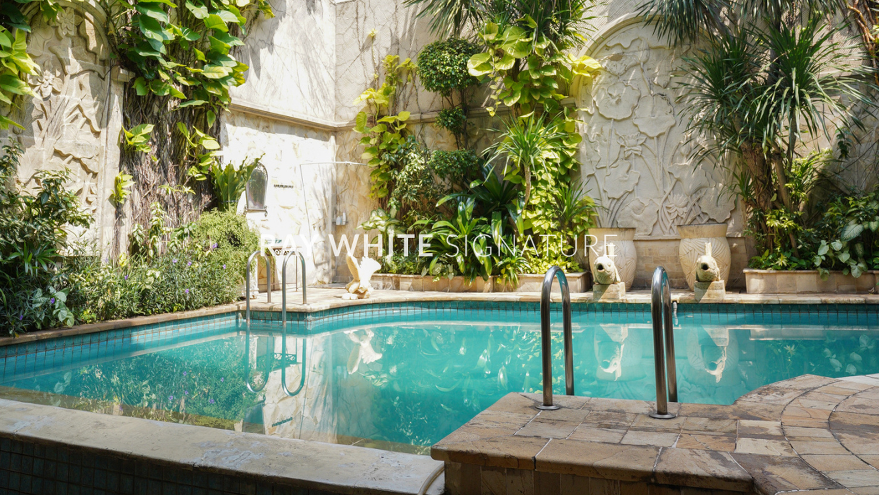 Rumah Hitung Tanah Area Cipete