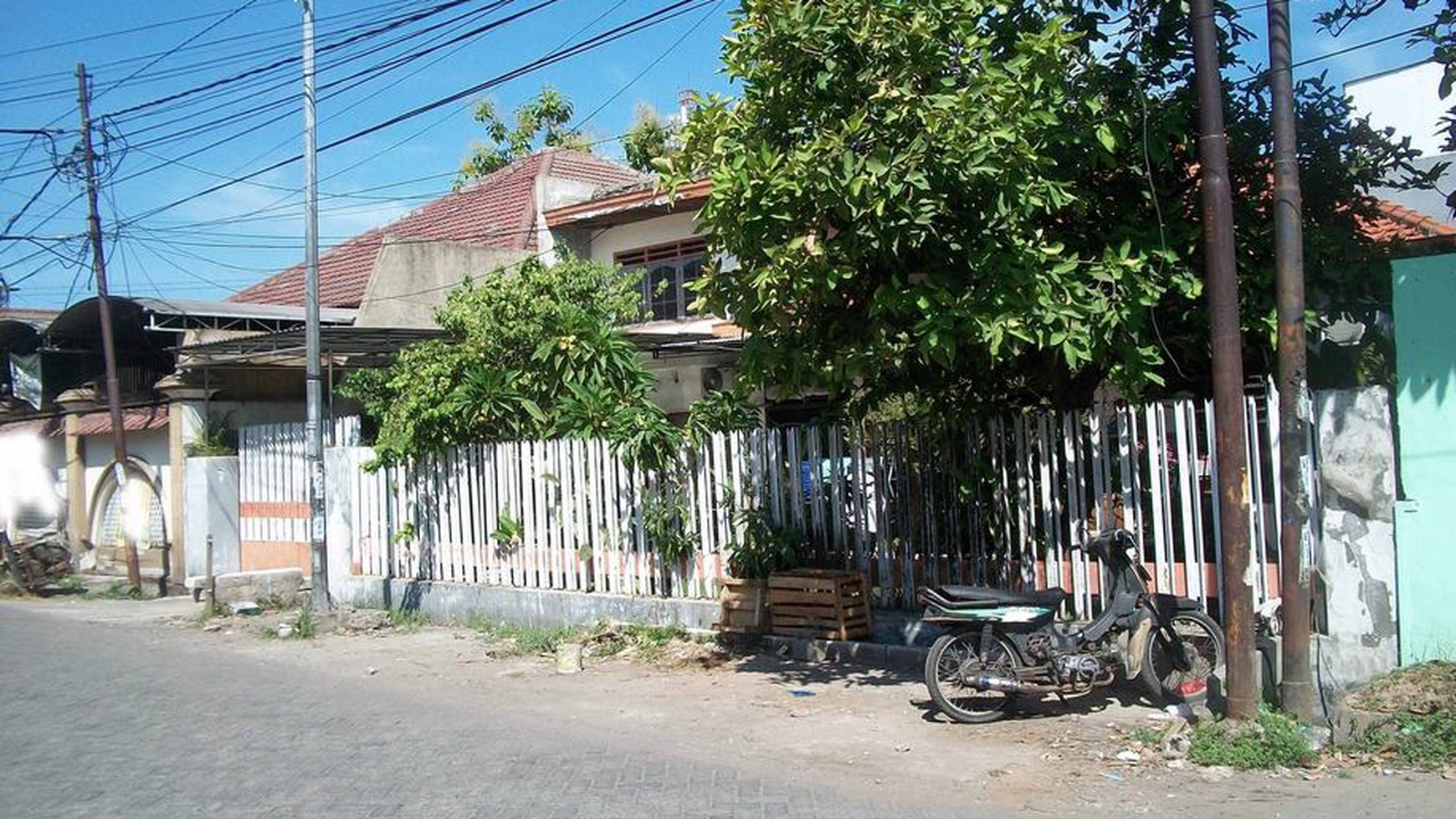 Rumah di Kutisari Selatan Surabaya Selatan, Cocok untuk Hunian, Tempat Usaha, Ruko, Kost2-an, Investasi Jangka Menengahs.dPanjangdll